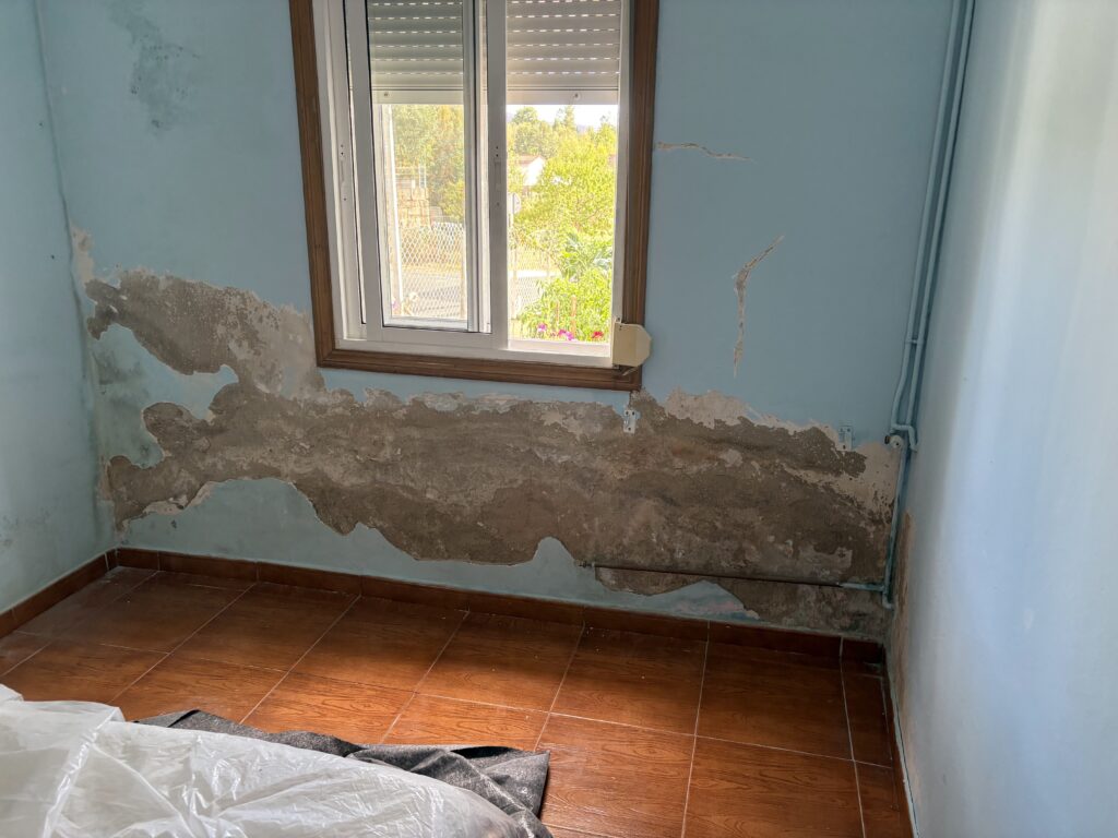 Manitas para alisar paredes y pintura decorativa en Xinzo de Limia H2(2): Empresa de manitas especializada en pladur en Xinzo de Limia